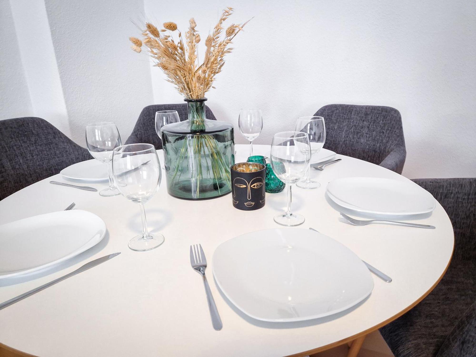 Grosszuegige Altstadtwohnung Lara Fuer 6 Personen Weißenfels エクステリア 写真